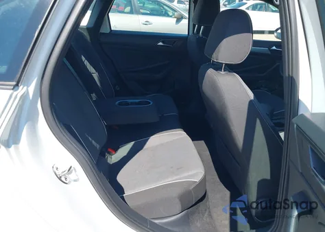 2025 Volkswagen Jetta 1.5T Sport from USA, damaged, VIN 3VWBX7BU6SM012129